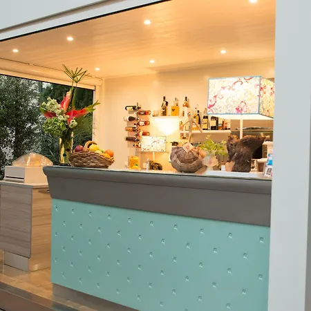 فندق مبيت وإفطار Liddo Boutique 4*